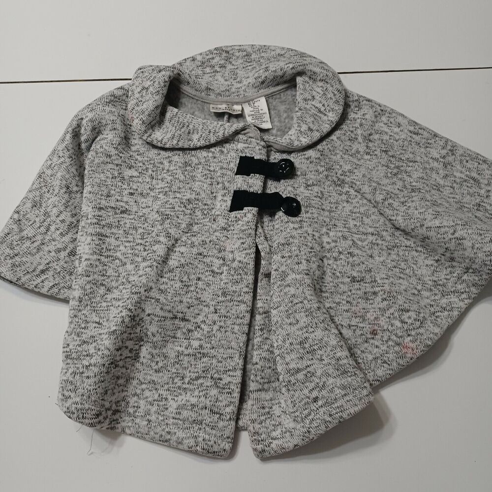 Max Studio‎ Baby Jacket Girls 2T Grey Toggle Black Button Fleece Lined Poncho